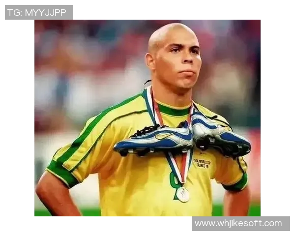 德国足球传奇星光璀璨盘点五十位顶尖球员的辉煌历程与成就